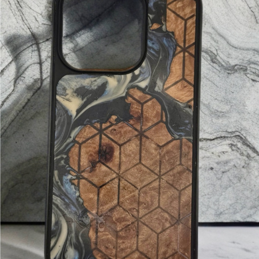 Artisan Geometric Phone Case - Black and Brown